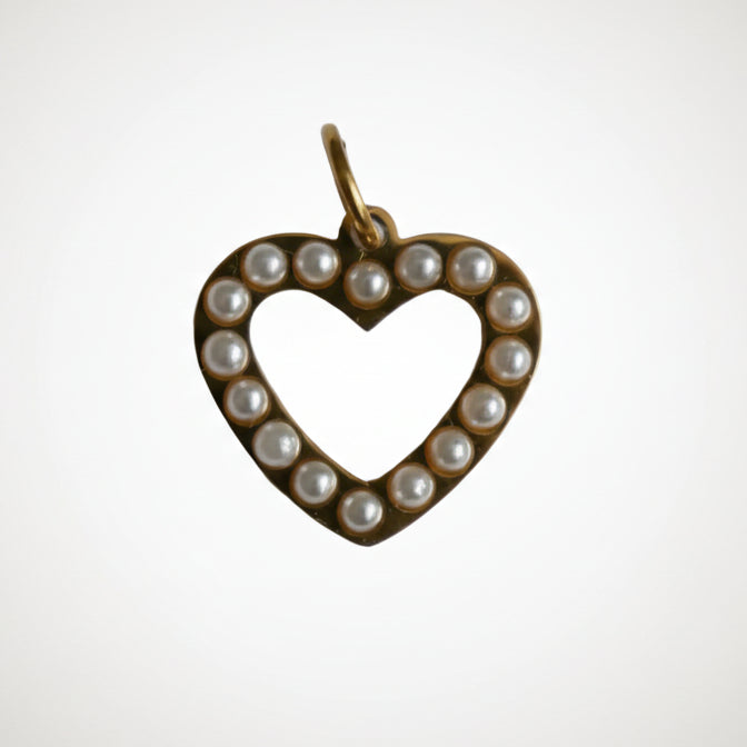 Charm Corazon con Perlas
