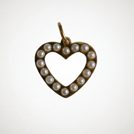 Charm Corazon con Perlas
