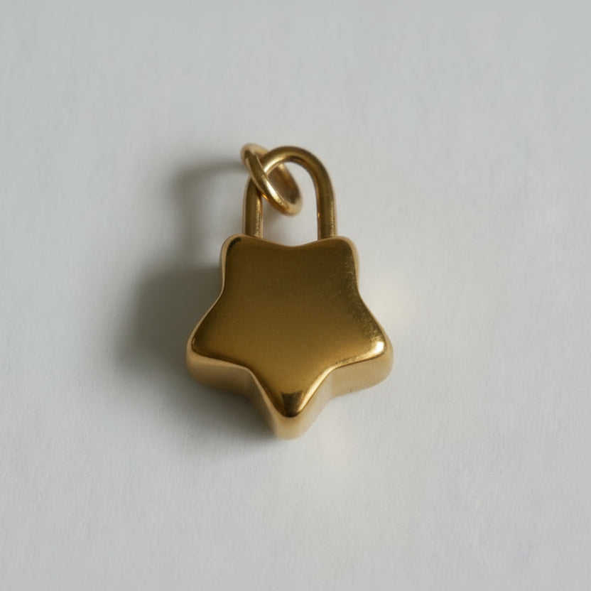 Charm Estrella de Candado