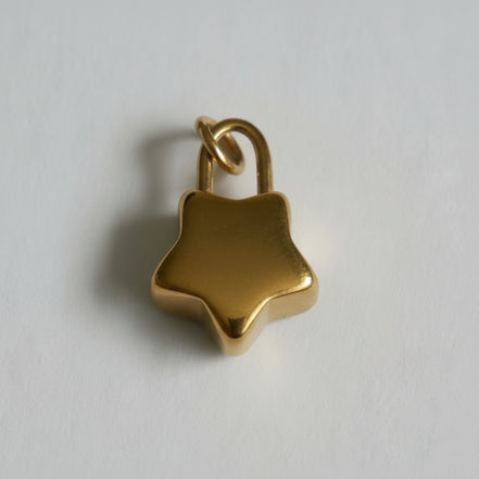 Charm Estrella de Candado
