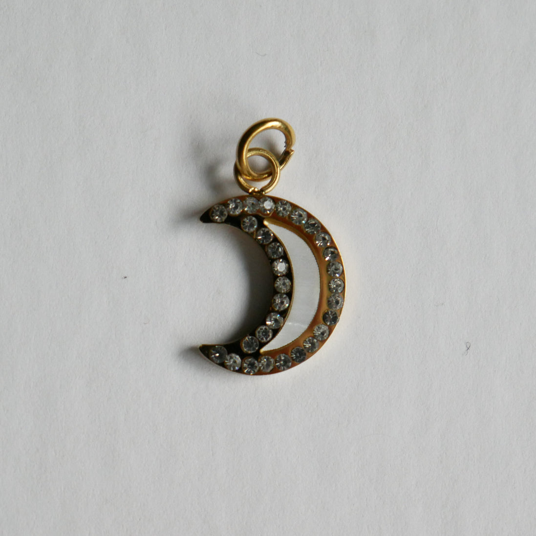 Charm Luna Nacar